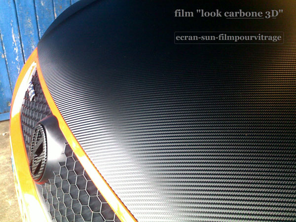 Du nouveau pour le covering: le film carbone 3D - Teintéo